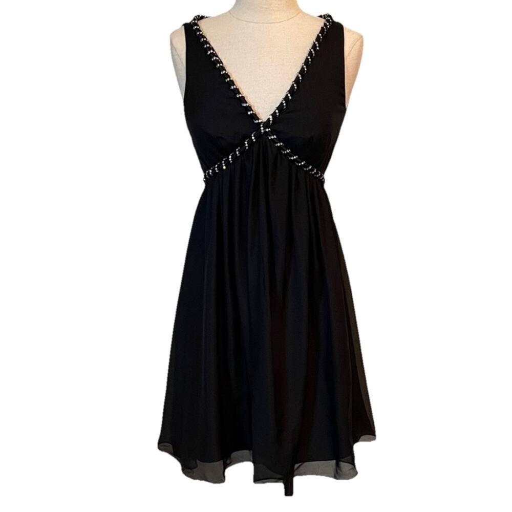 Forever Silk Black V-Neck Beaded Rhinestone Mini Dress Size 6 Cocktail Party
